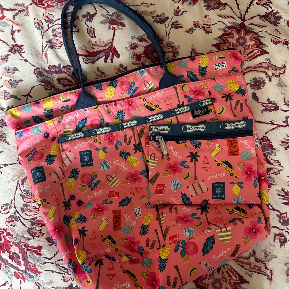 LeSportsac Coral and Navy Patterned Tote